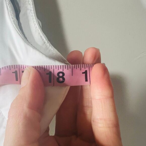 Eddie Bauer White Puffer Down Vest Sz Small - Picture 4 of 12